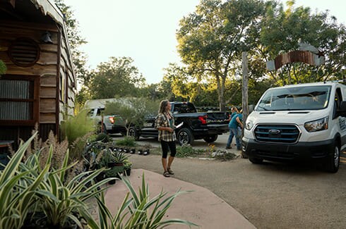 Conoce las Ventajas y Beneficios de Ford E-Transit 2025 gracias a Ford Pro